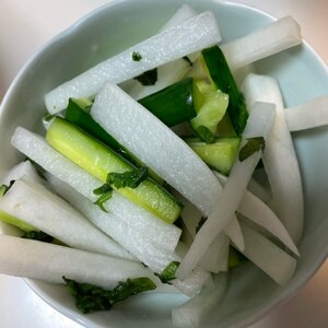 白だしで きゅうりと大根の浅漬け レシピ 作り方 By えだまめ大好き 楽天レシピ 白だしで きゅうりと大根の浅漬け レシピ 作り方 By えだまめ大好き 楽天レシピ
